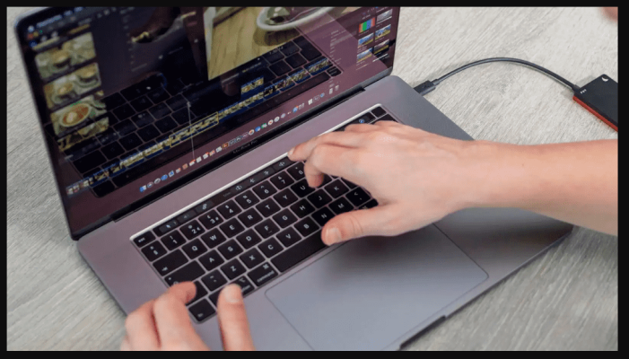 Touch Bar của Apple rất hay